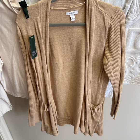 Tops bundle - Picture 4 of 5